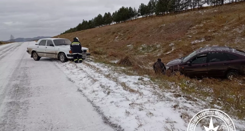 Первый снег в Башкирии привел к ДТП на горной дороге