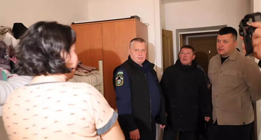 Власти Уфы помогают пострадавшим после взрыва газа в жилом доме