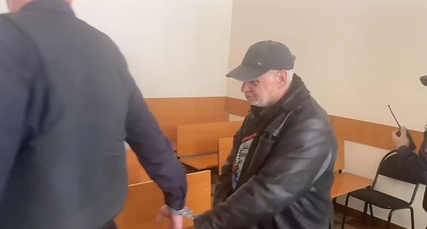 Пенсионер устроил взрыв газа в многоэтажке из-за конфликта с соседом