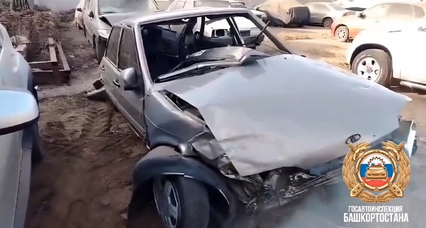 В ДТП в Башкирии погиб пассажир ВАЗа, водитель госпитализирован