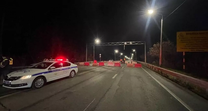 Закрытие Шакшинского моста вызвало транспортный коллапс в Уфе