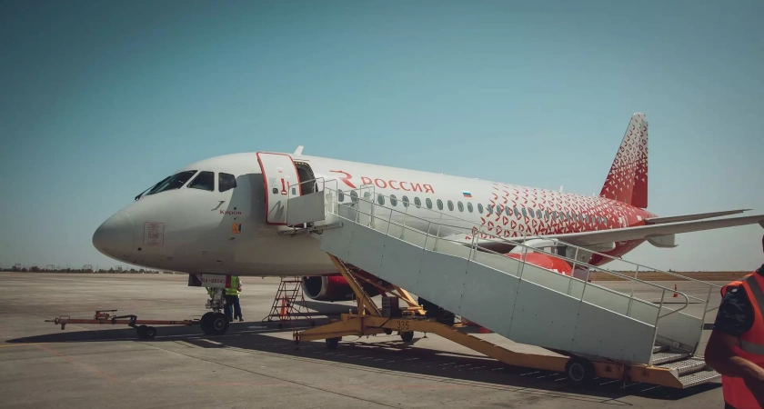 Самолет из Уфы совершил опасную посадку в Хургаде из-за превышения скорости