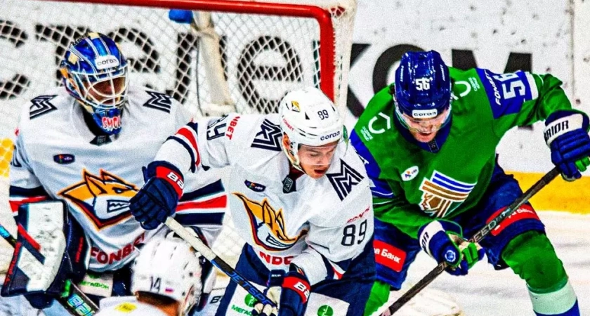 "Салават Юлаев" уступил "Металлургу" в домашнем матче со счетом 2:3