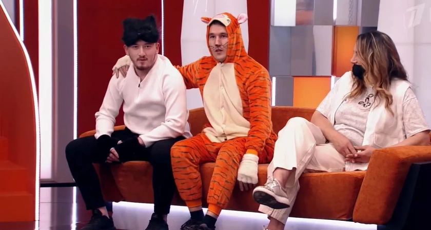 Уфимские квадроберы в костюмах животных выступили в "Пусть говорят"