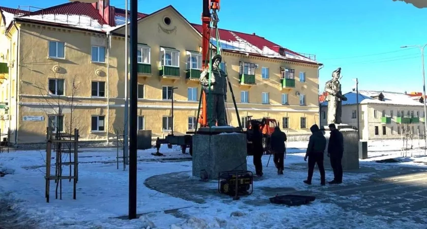 В Кумертау перенесли памятник шахтерам на новое место