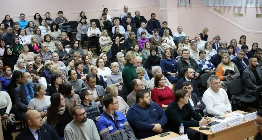 Власти Уфы обсудили с жителями благоустройство проблемного микрорайона