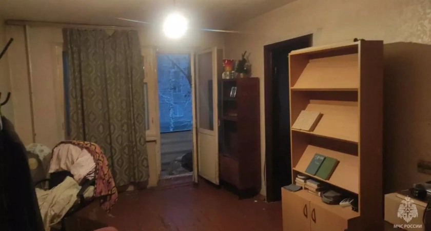 В Ишимбае пожарные спасли 79-летнего пенсионера из горящей квартиры