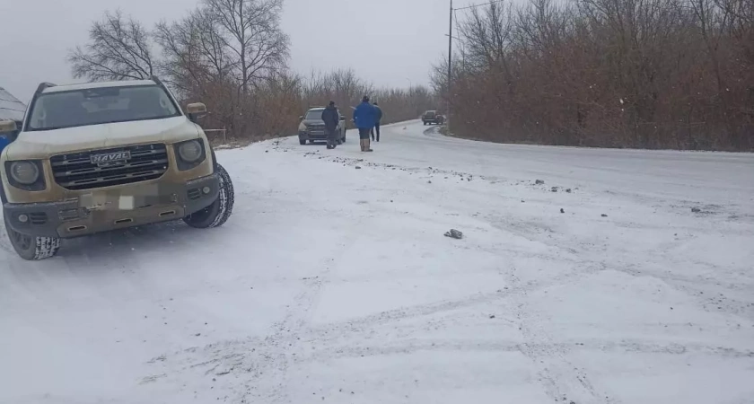 В Уфимском районе из-за споров коммунальщиков не могут решить, кто должен посыпать дороги песком