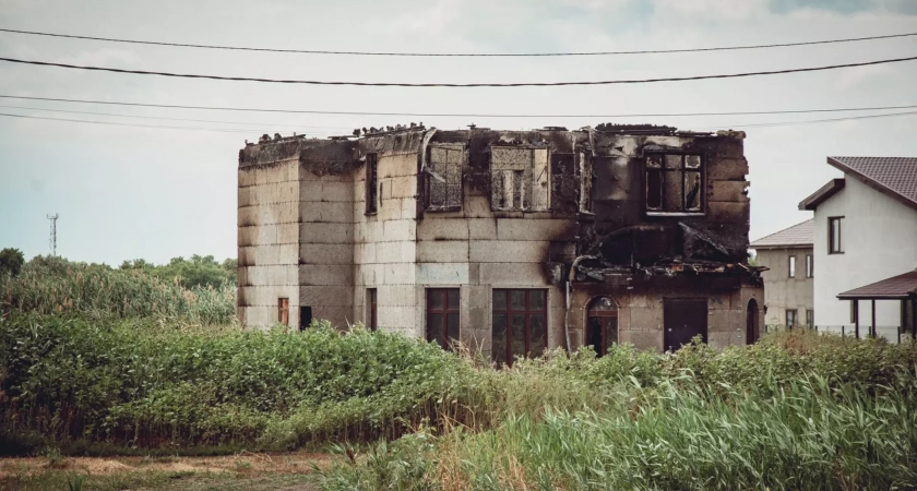 Пожарный извещатель спас две многодетные семьи при пожаре в Зилаире