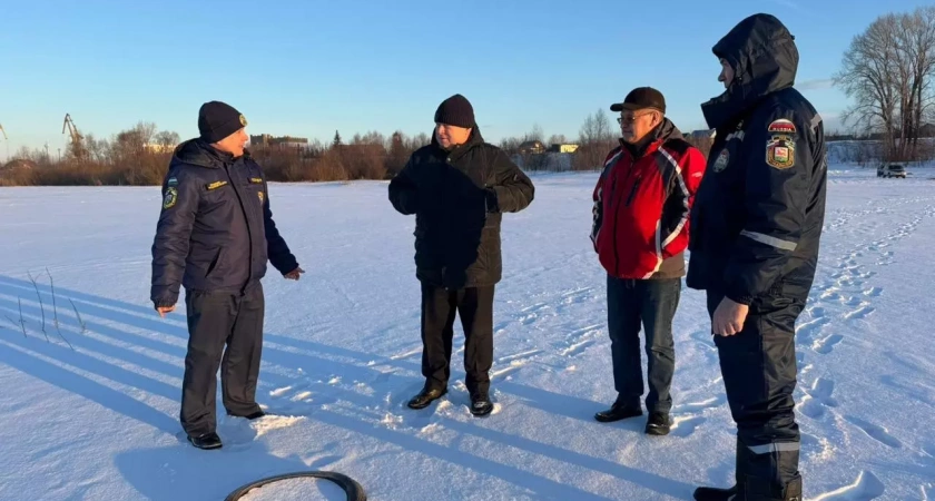 В Уфе закрыли крещенскую купель из-за тонкого льда