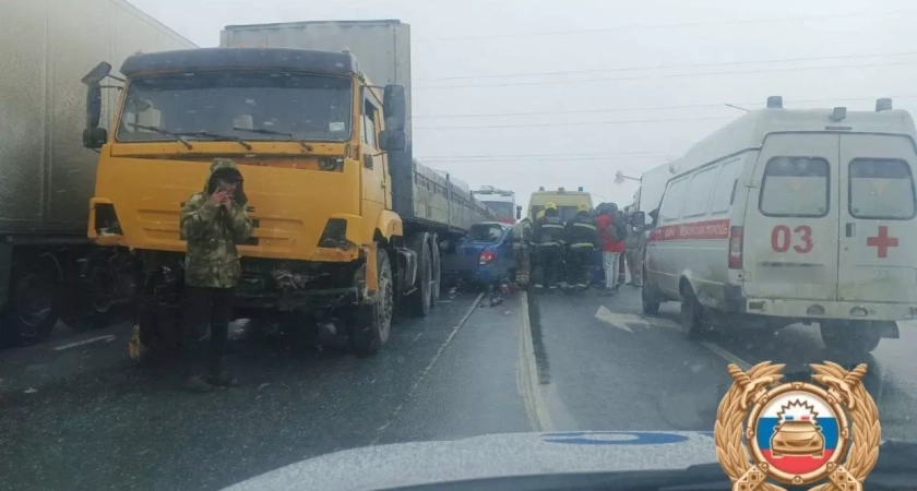 Два человека погибли в ДТП с КамАЗом в Салавате