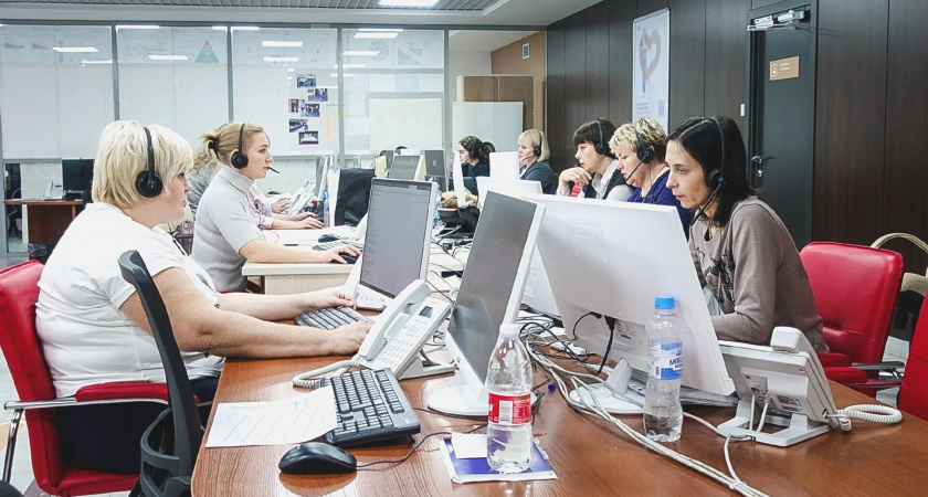 Врачи РКБ имени Куватова показали пять упражнений для офисных работников