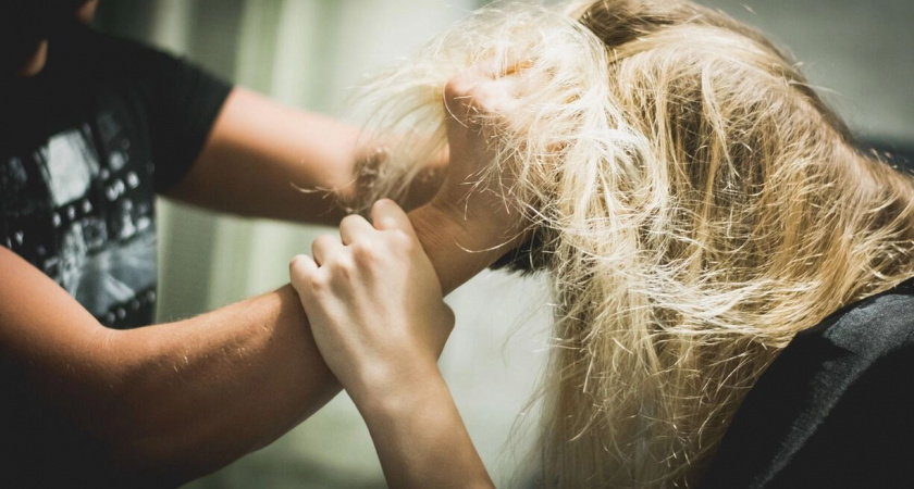 Житель Белорецка разбил голову жене из-за её алкоголизма