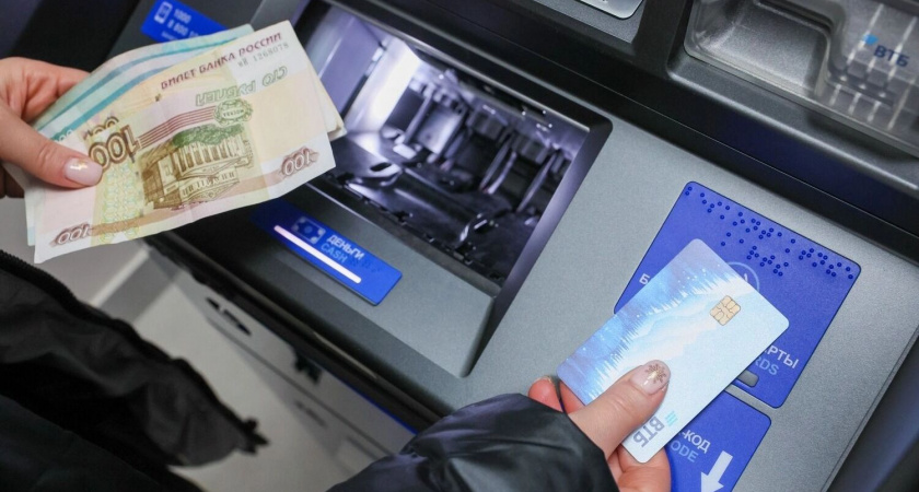Рынок рублевых вкладов в апреле вырос почти на 1 трлн рублей