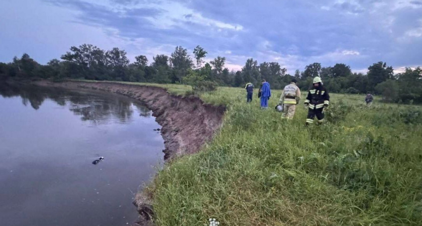 В Башкирии автомобиль упал в реку Белую, водитель погиб