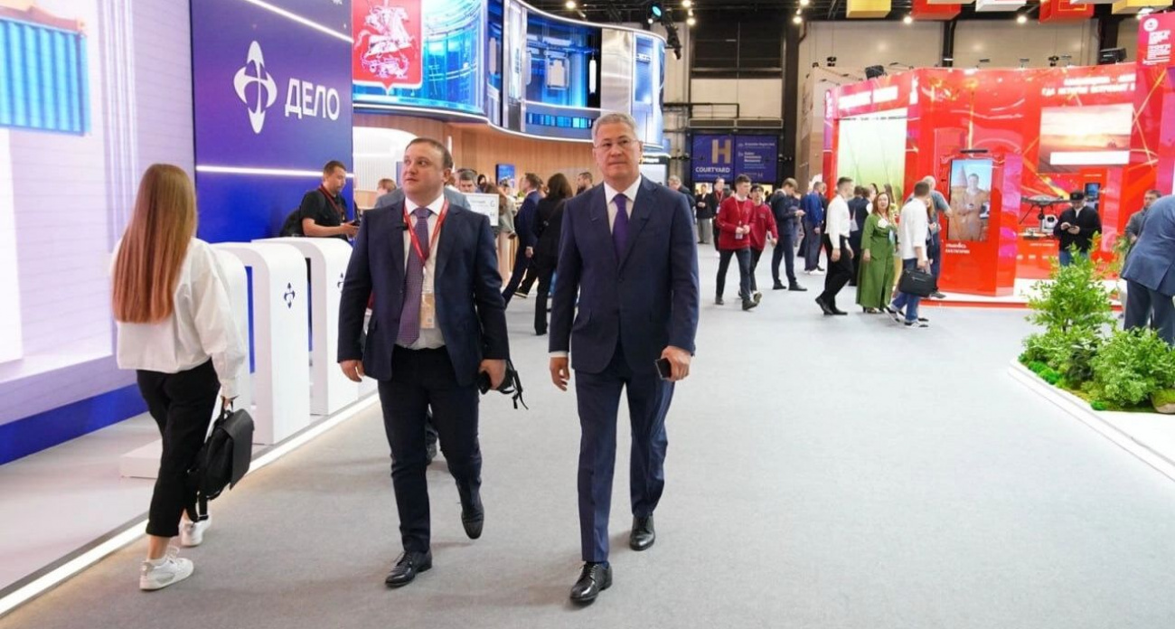Хабиров рассказал о работе Башкирии на ПМЭФ и планах подписать соглашения на десятки миллиардов рублей