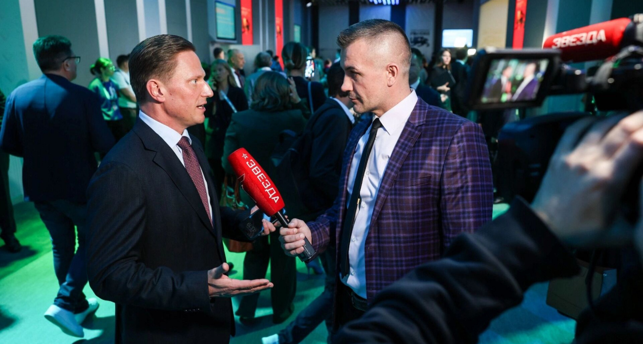 МАЕР запустил общероссийскую кампанию поддержки героев СВО на форуме «Сильные идеи для нового времени»