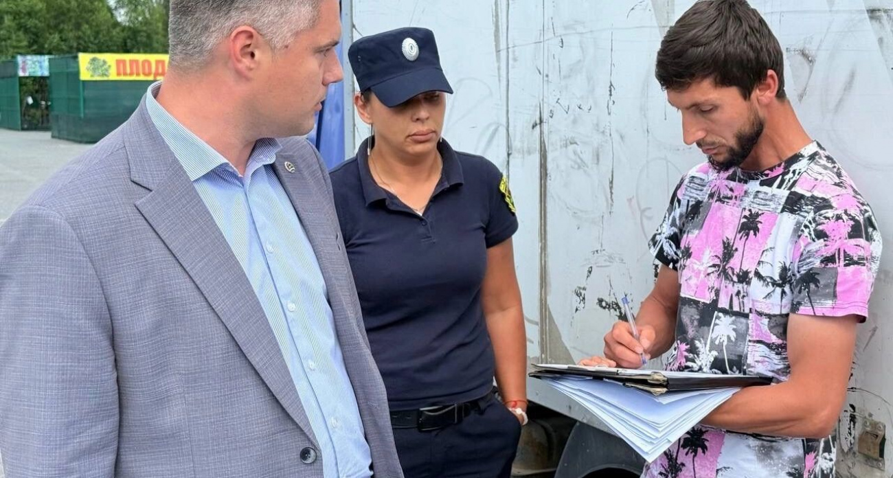 Власти Уфы провели очередной рейд против незаконных торговцев у Дворца спорта
