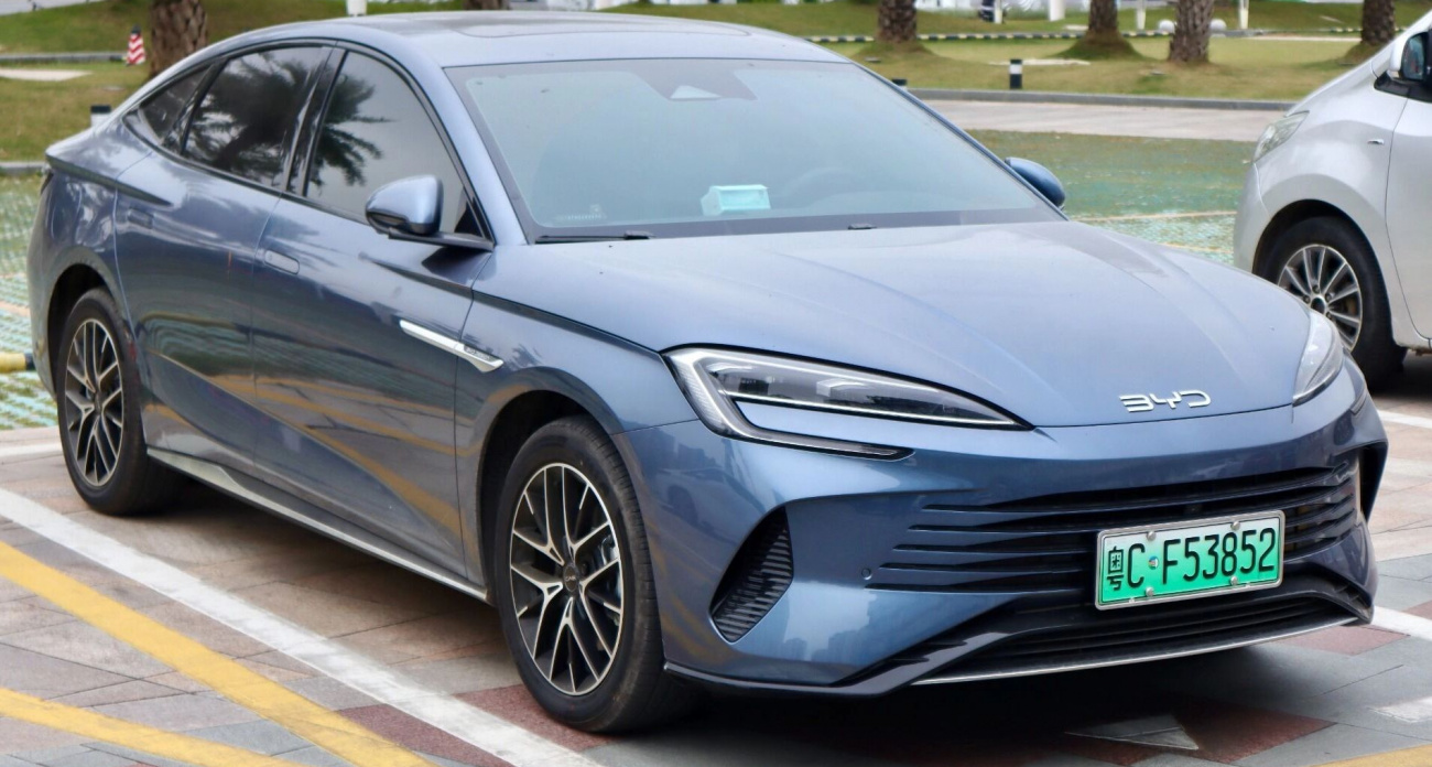 BYD и Башкирия на Иннопроме-2025 обсуждают совместные автомобильные проекты в центре России