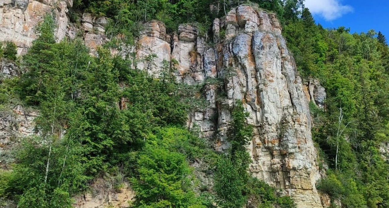 Туристка потерялась на горе Большой Кумандак в Башкирии, но сама нашла дорогу к людям