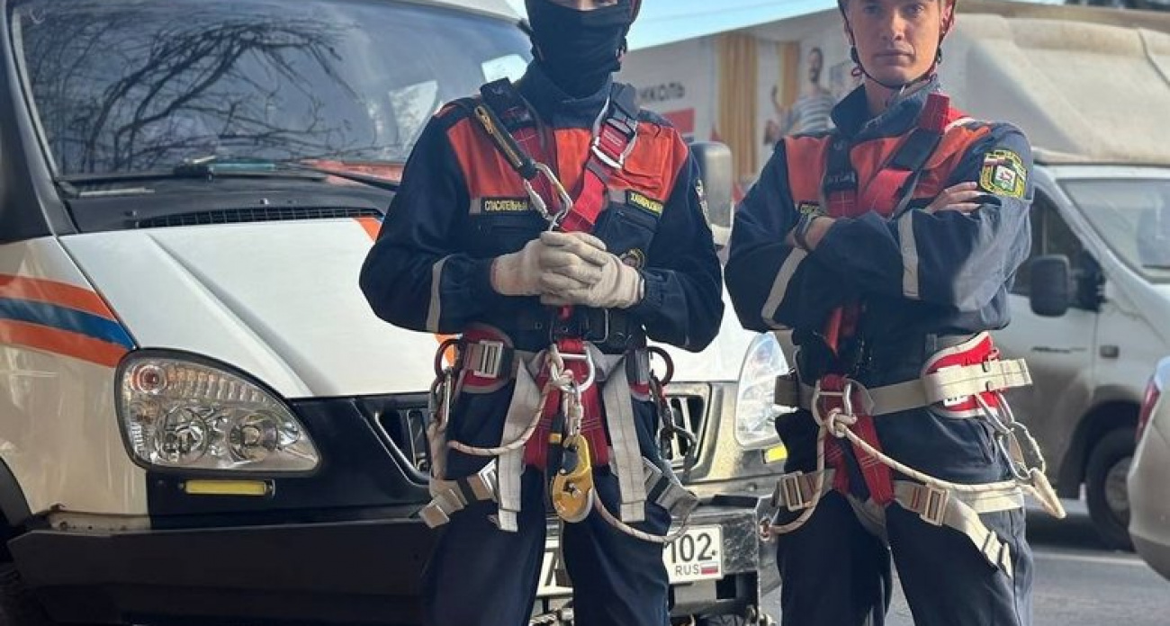 Спасатели дважды освобождали четырёхлетних детей, заперших себя за металлическими дверями в Уфе