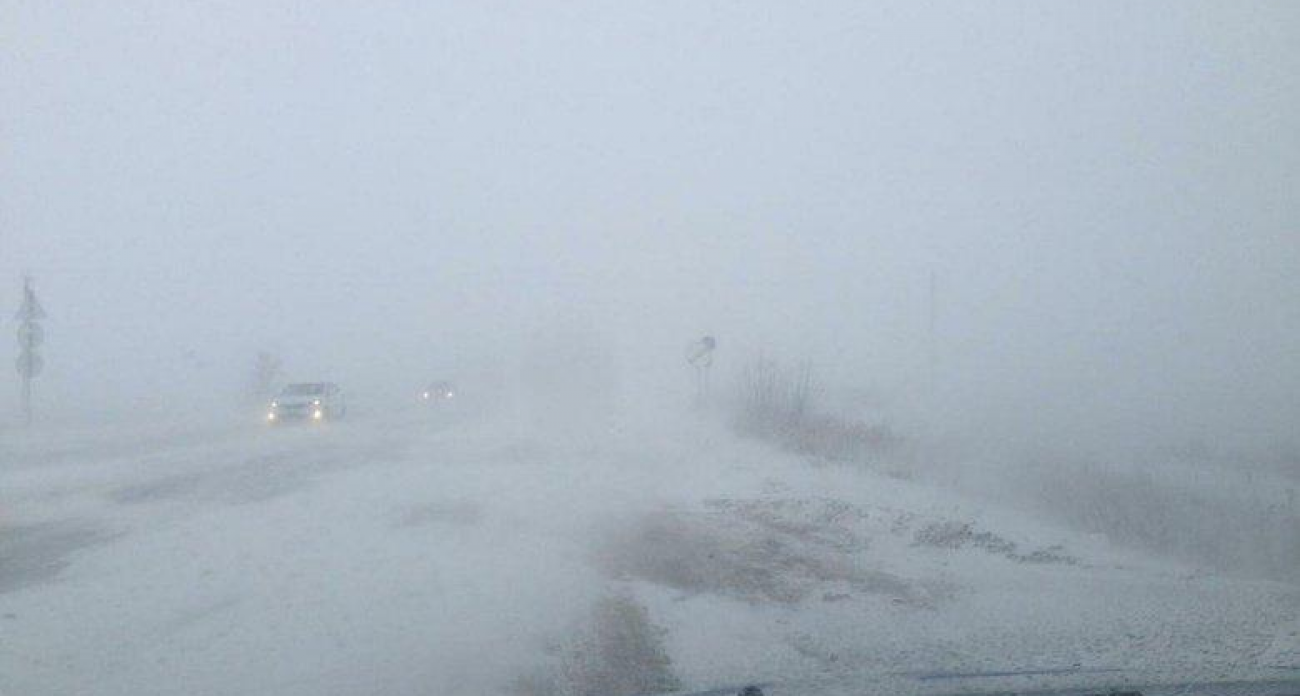 Мокрый снег и ночные заморозки: ГАИ Уфы предупредила о гололёде и назвала главные ошибки водителей