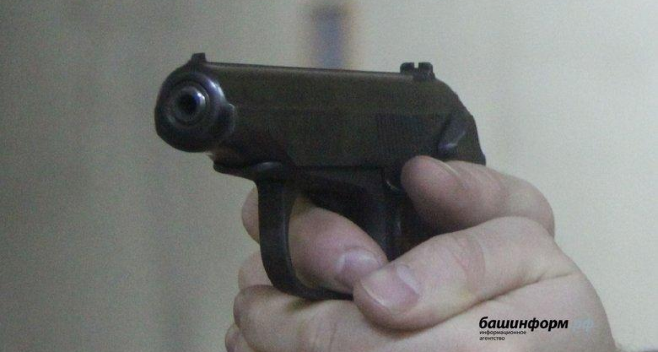 Болгарский пистолет и фальшивое убийство: как полиция поймала заказчика покушения на экс-мэра Уфы