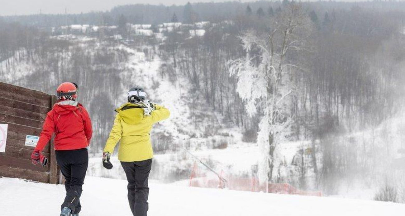 «Абзаково» уже катает: три главных курорта Башкирии запустили снежные пушки на полную мощность