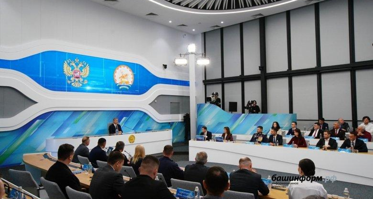 6 тысяч из 9,6 тысячи жалоб на Прямой линии Хабирова пойдут в работу: что будут «дожимать»