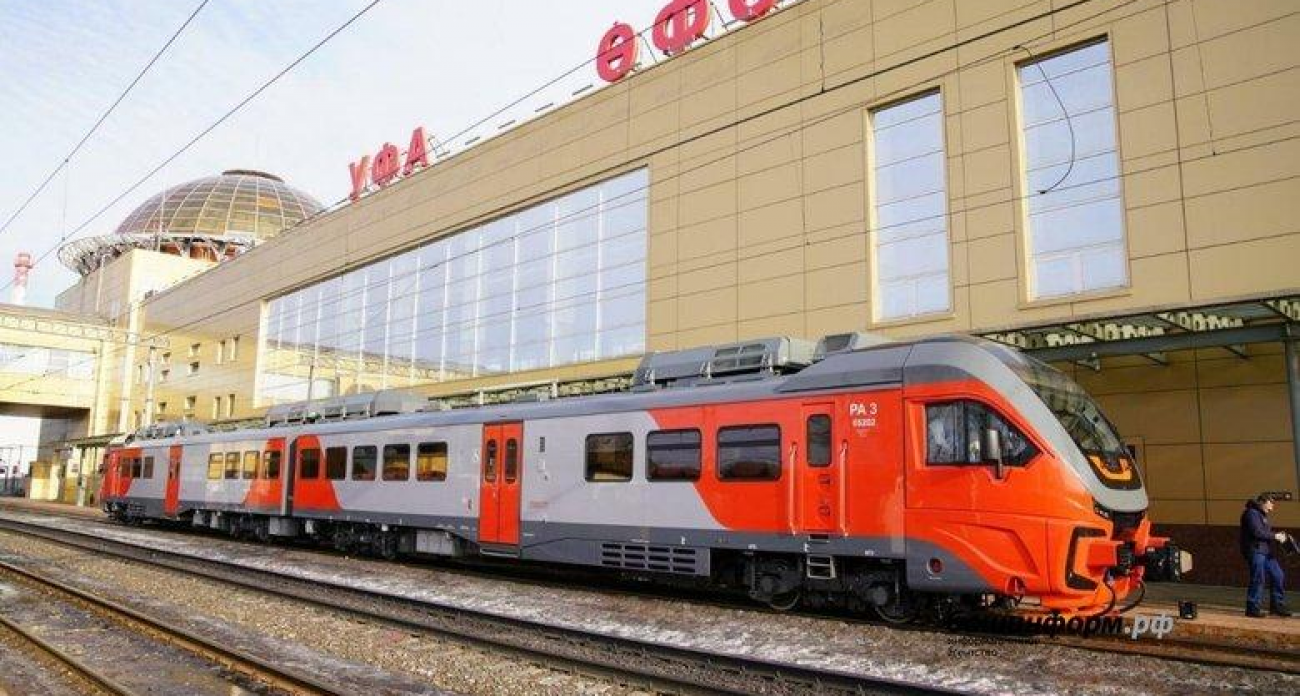 Более 700 дополнительных поездов: РЖД готовит 5,5 млн мест на новогодние праздники