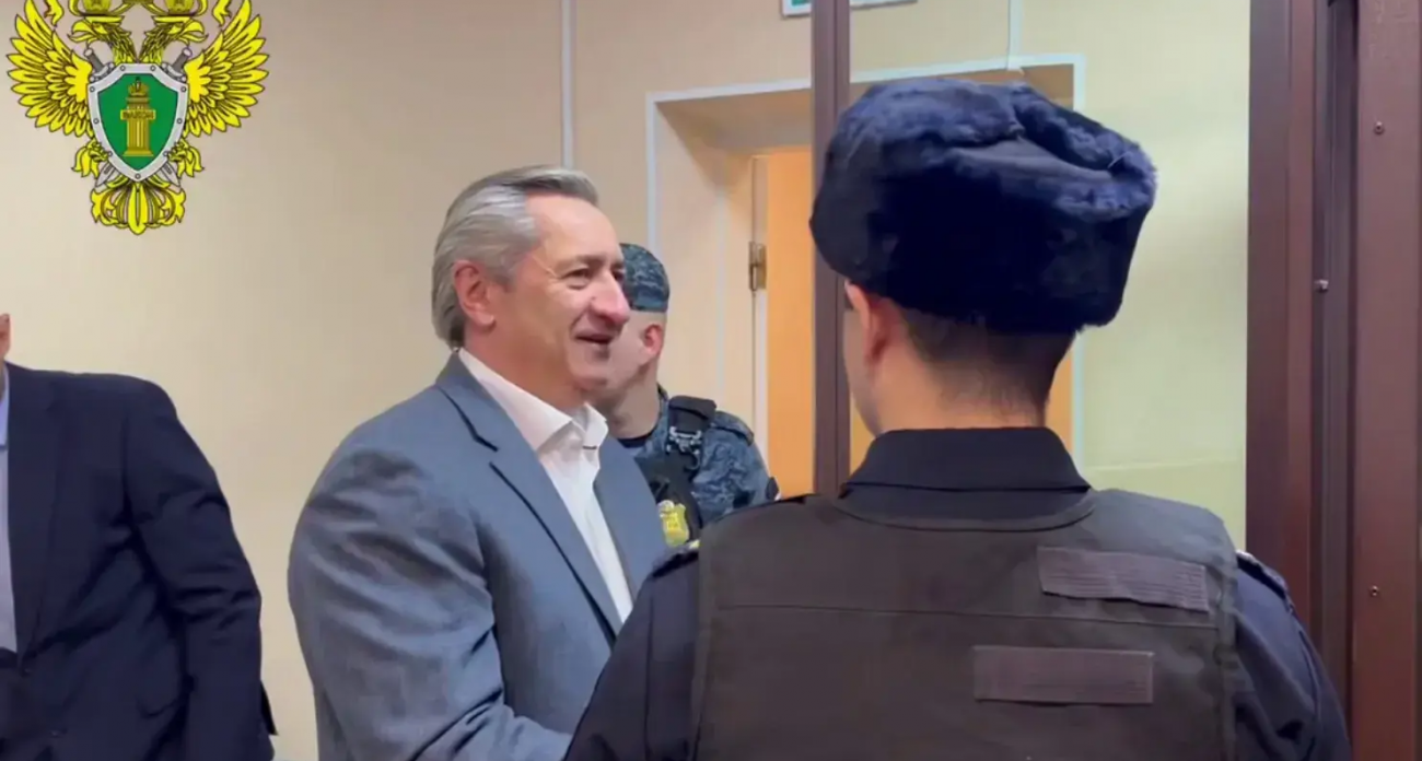 «Посажу всех!» Экс-вице-премьер Башкирии грозит местью следствию перед приговором на 14 лет