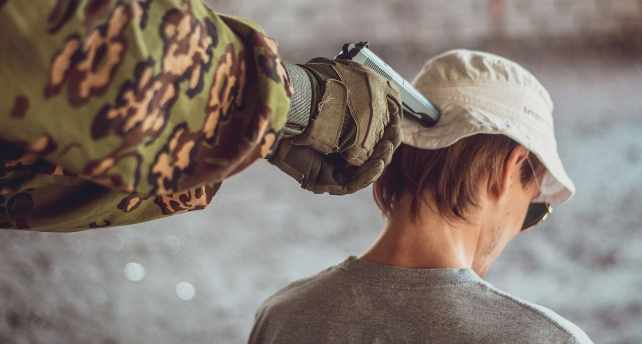 В Башкирии «боевики» атаковали военкоматы: силовики перекрыли посёлок Раевский