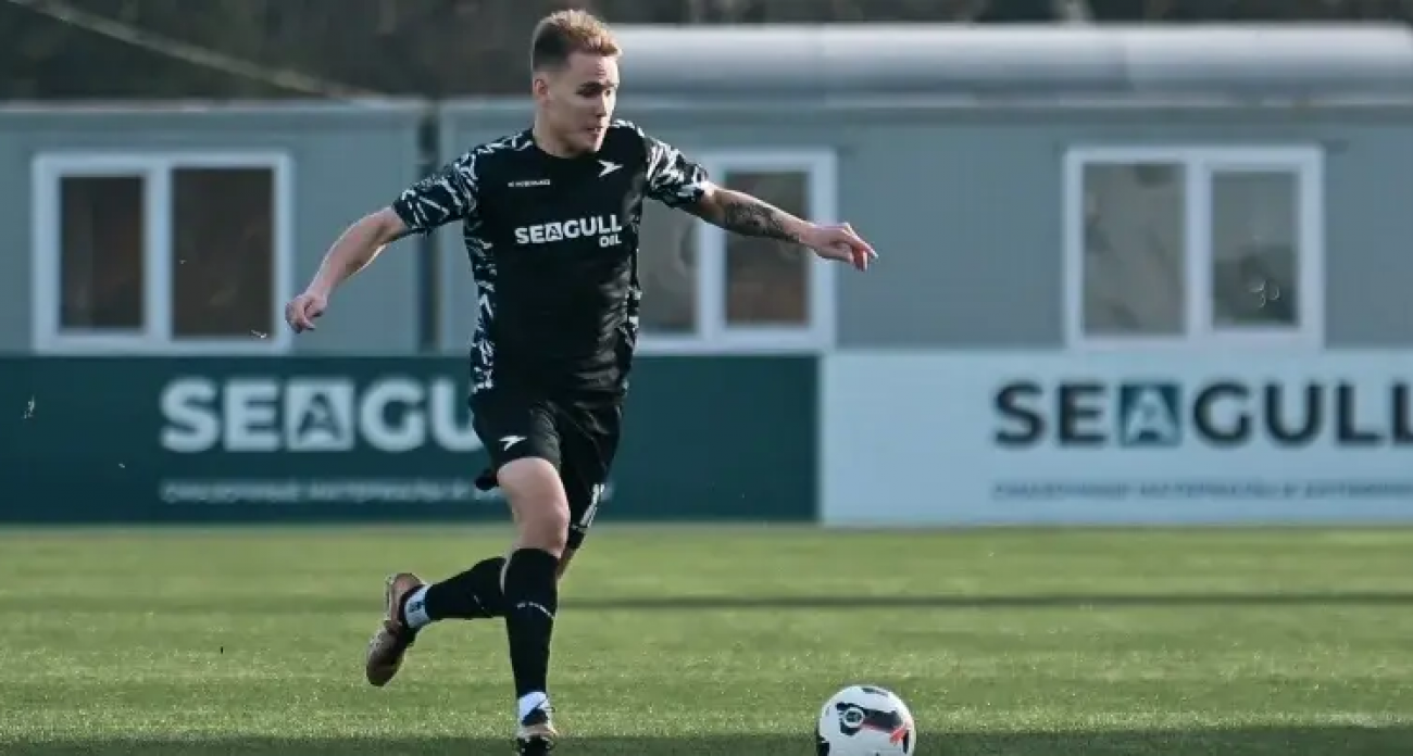 «Чайка» с 11 баллами против «Уфы» после разгрома 0:4 от «Факела»: кто выберется из кризиса?