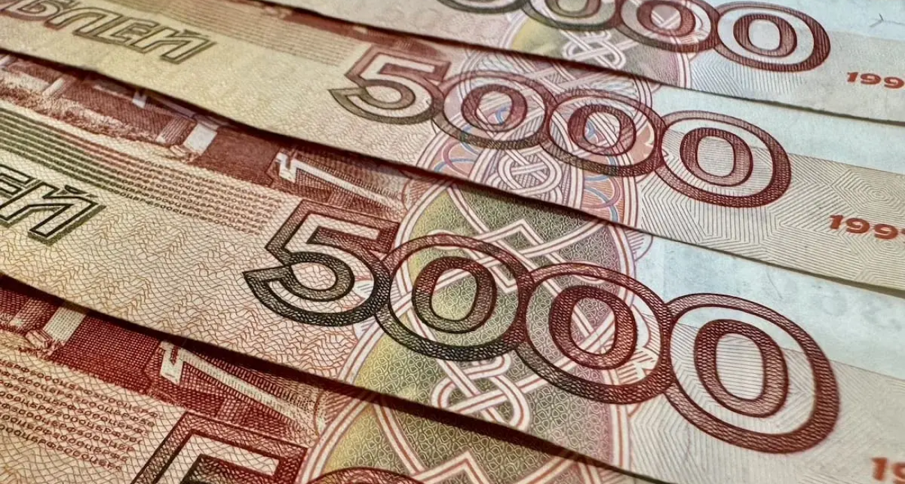 Башкирия отстает: зарплаты растут на 11,1% против 14,3% по России