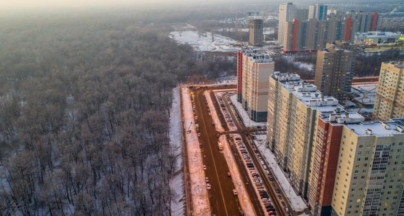 20 тонн реагентов за сутки: 329 человек и 191 единица техники вышли на борьбу с гололедом в Уфе