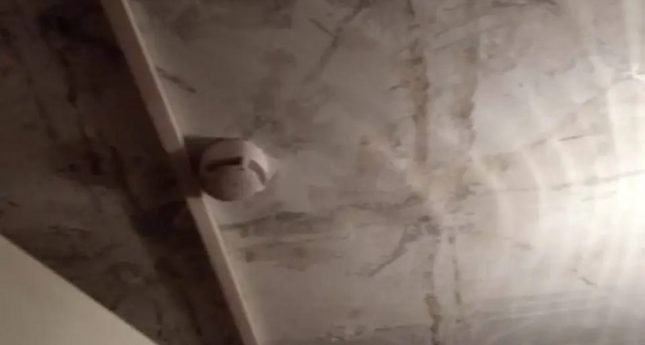 Строительная пыль во время ремонта вызвала эвакуацию 405 студентов из общежития БГАУ