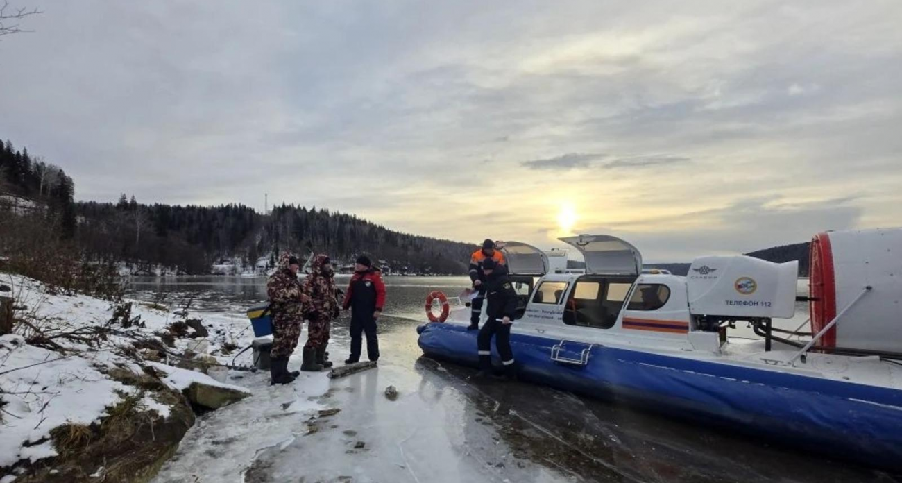 Рыбаки игнорируют опасность: лед на водохранилищах Башкирии толще 7 см