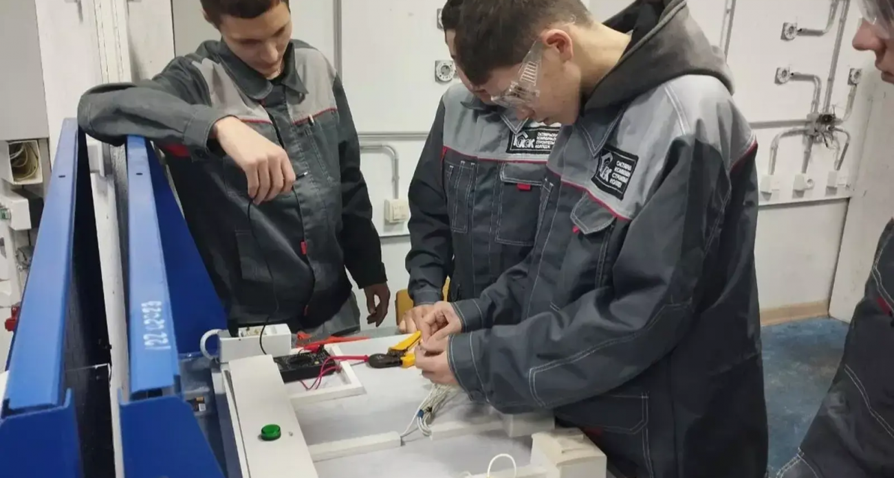 120 тысяч школьников Башкирии выбирают будущее через «Билет в будущее»