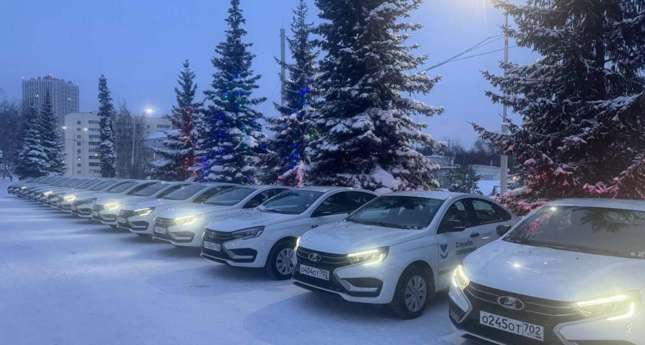 22 Lada Vesta для больниц Башкирии: помощь перед праздниками
