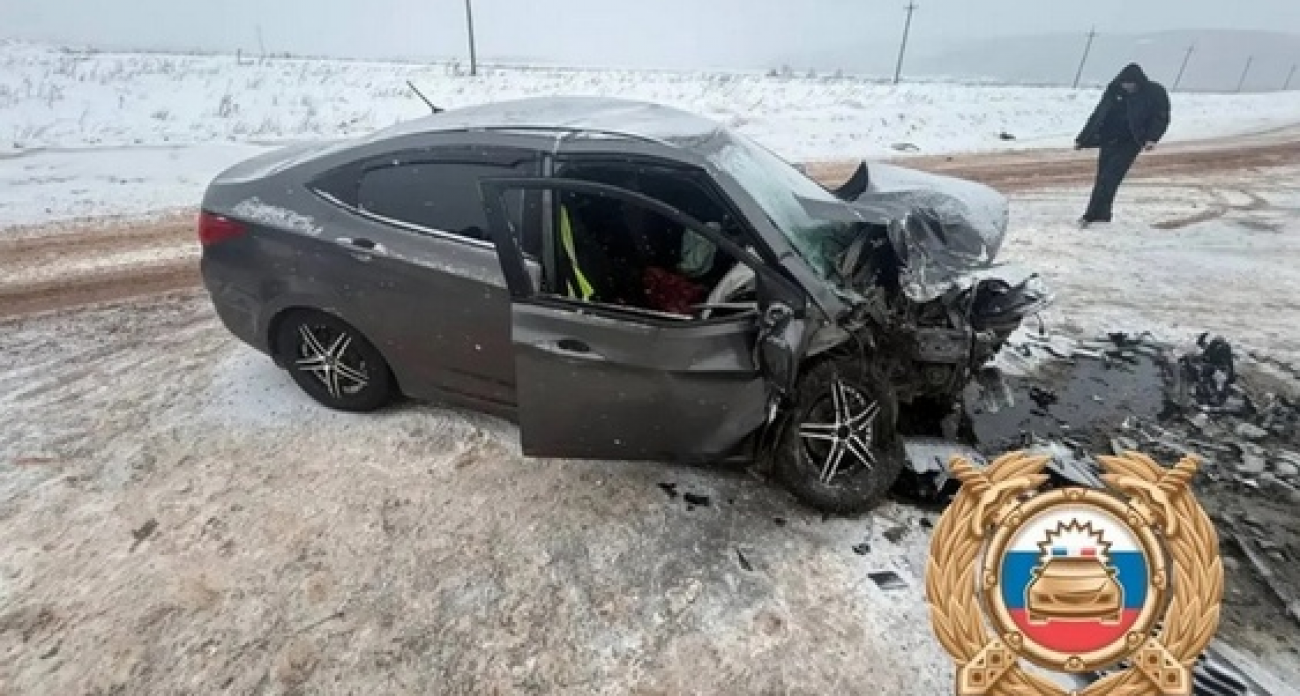 JAC и Hyundai Solaris столкнулись лоб в лоб на трассе Белебей-Бакалы