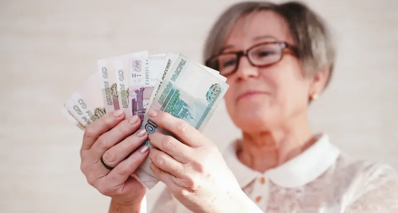 Пенсионеры в Уфе могут не платить налоги за шесть соток земли