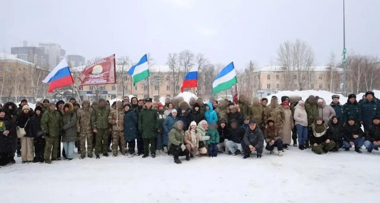 Башкирские бойцы вернулись в зону СВО после торжественных проводов в Уфе