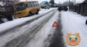 В Башкирии "Нива" врезалась в пустой школьный автобус