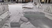 В Уфе вандалы разрушили ледяную русалку в новогоднем городке