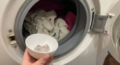 Крышка в барабан — и стиральная машина заработает лучше: загрязнения выйдут темными хлопьями