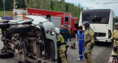В Уфе при столкновении автобуса и медицинского УАЗа погибли два человека