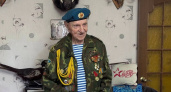 101-летний ветеран-разведчик ВДВ получил юбилейную медаль накануне своего 102-летия в Уфе