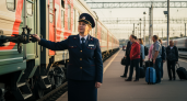 «Купе — это телевизионная Россия, а плацкарт — настоящая»: откровения проводника, который 15 лет возит страну из точки А в точку Б