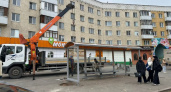 В Дёмском районе Уфы за 1,9 млн рублей поставили 14 остановок, включая школьные
