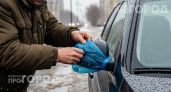 Увидели пакет на зеркале своего автомобиля: не спешите его убирать чтобы не попасть в ловушку мошенников